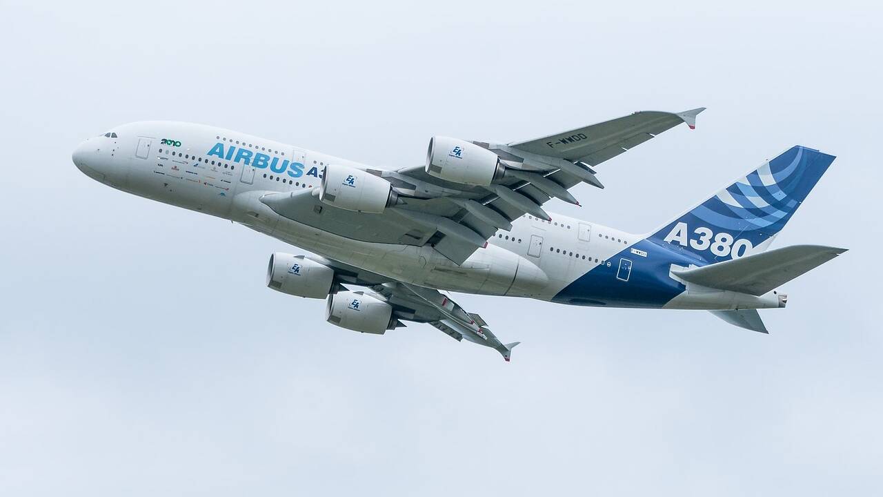 Airbus : un A380 vole pour la première fois avec... de l’huile de cuisson