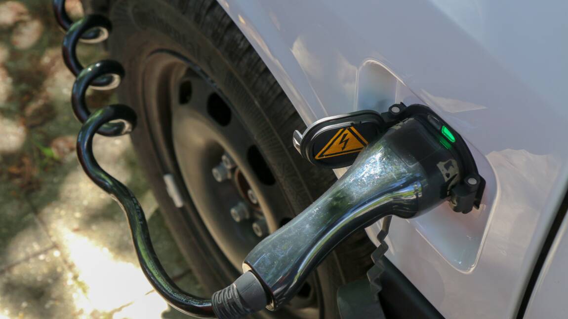 Automobile: l'électrique moins cher que l'essence selon une étude