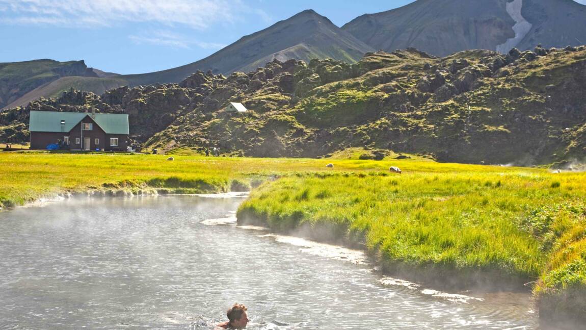 Islande : 10 piscines naturelles en terre de glace et de feu