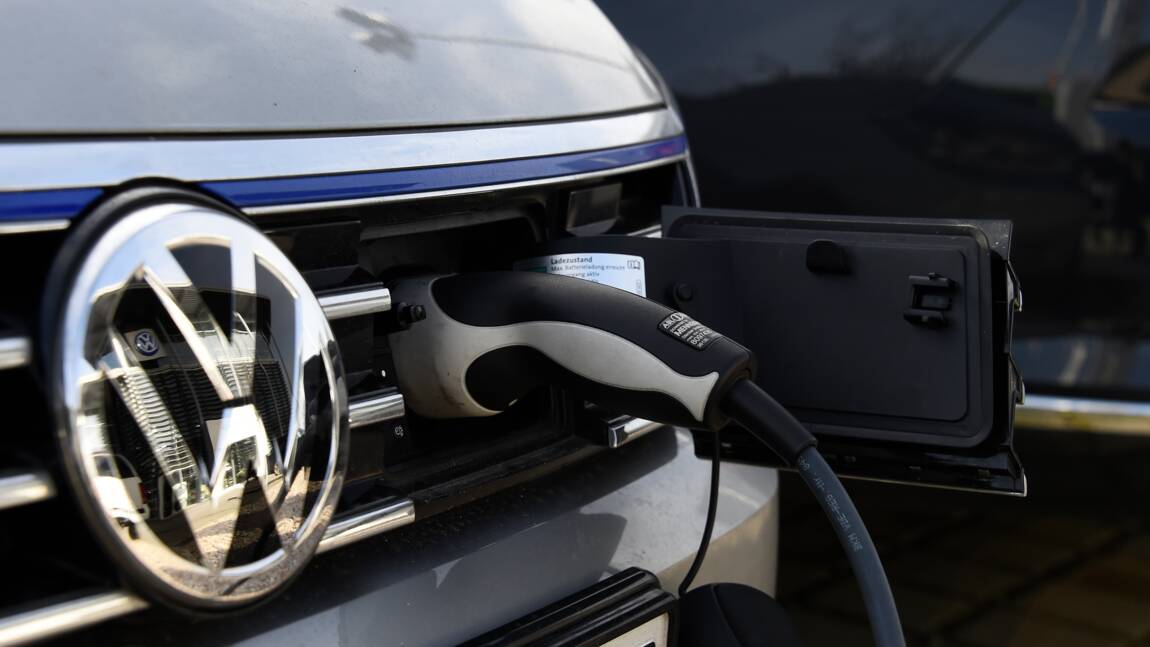 Englué dans le dieselgate, VW met le cap sur la voiture du futur