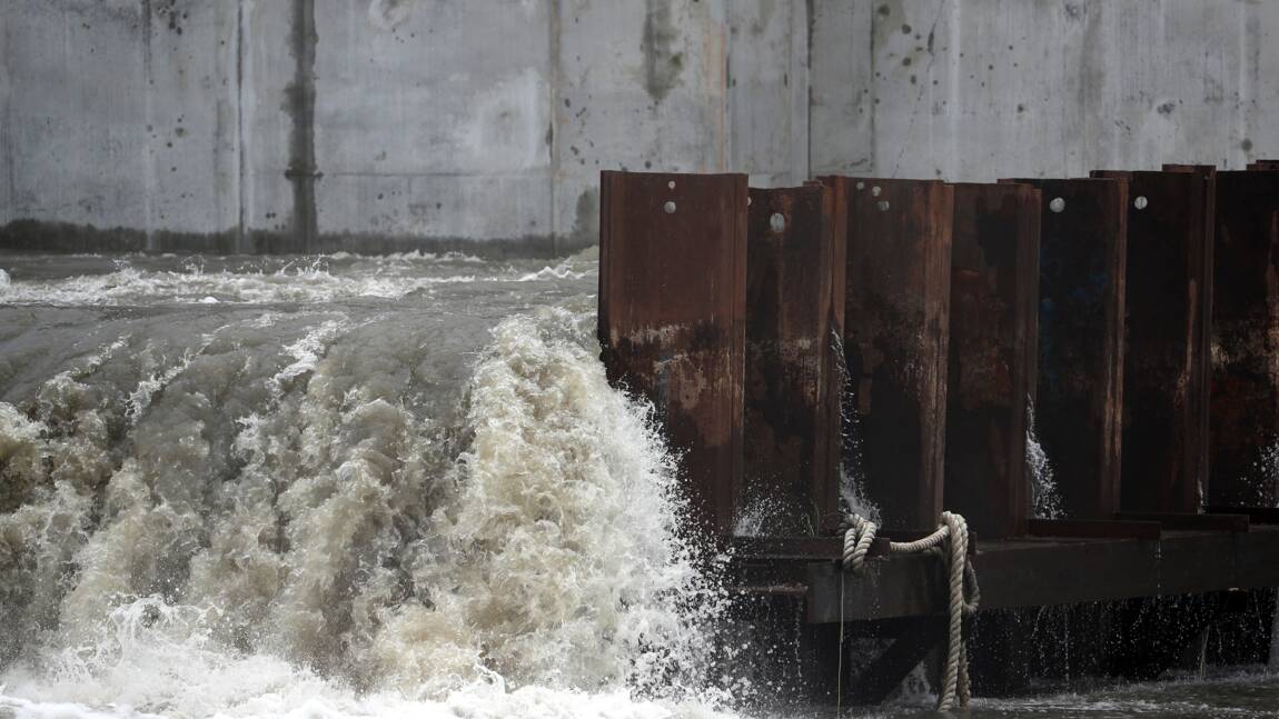Inondations à La Nouvelle-Orléans, menacée par un possible ouragan