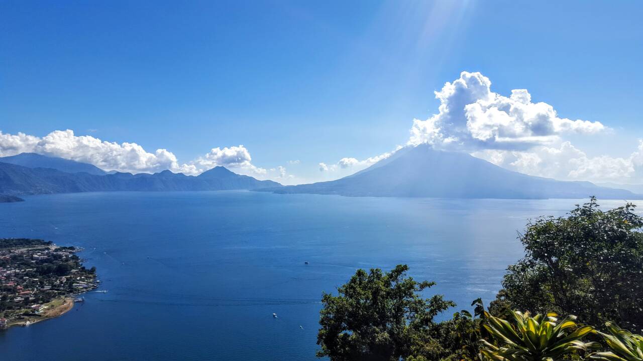 Guatemala : l'intelligence artificielle vient au secours de l'un des plus beaux lacs au monde