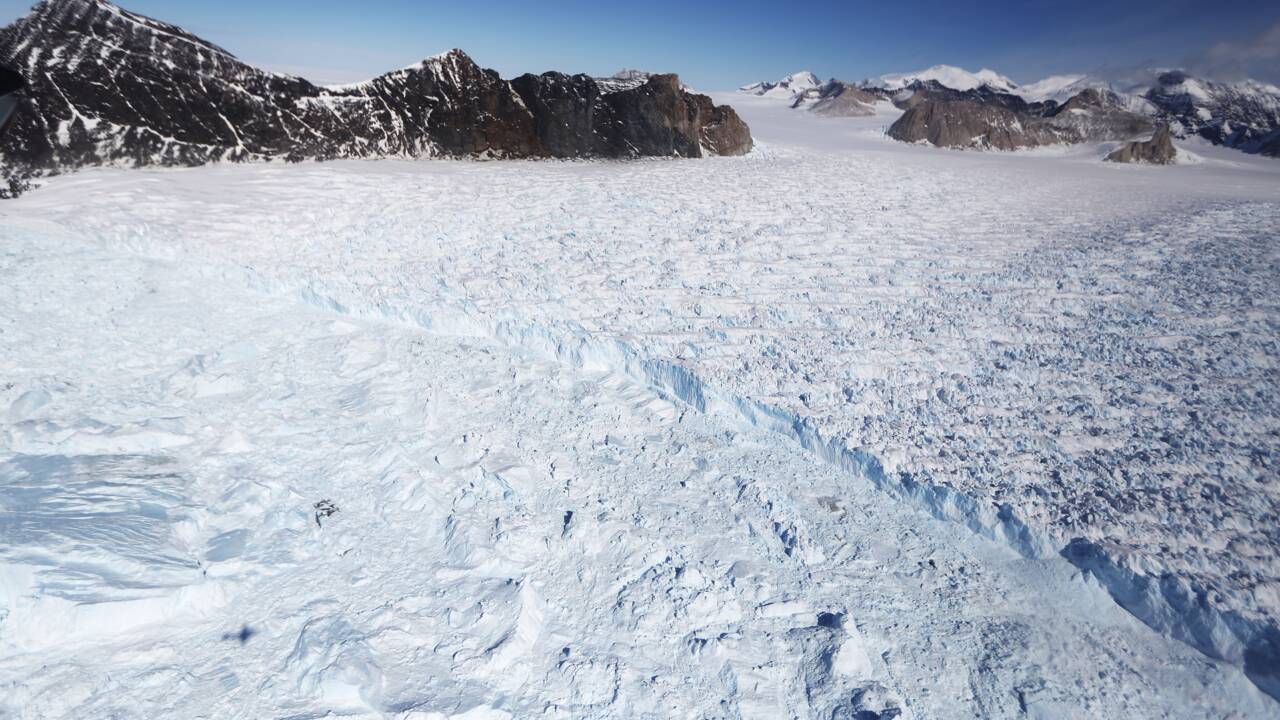 Un Américain traverse l'Antarctique en solo et sans assistance, une première