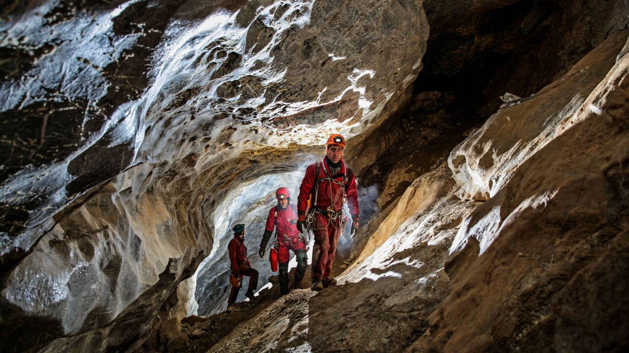 Ultima Patagonia, une aventure hors norme dans les grottes et les glaciers du Chili