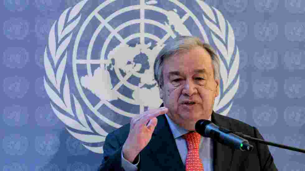 Climat: "nous sommes en train de perdre la course", avertit Guterres