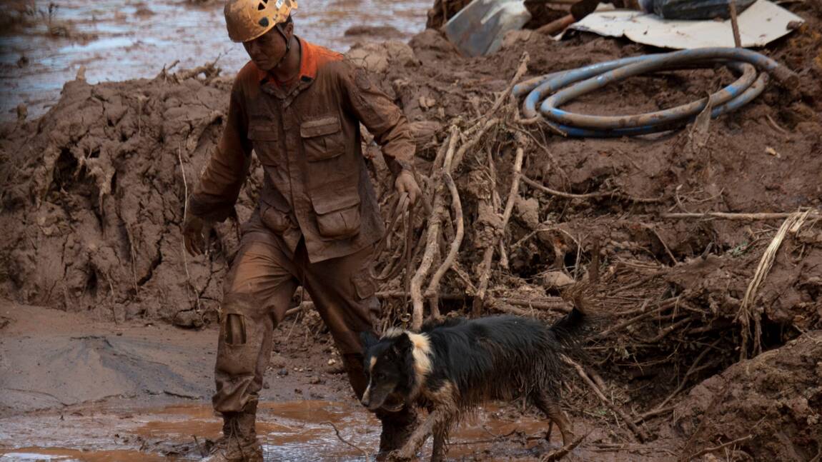 Brésil: évacuation "préventive" des environs d'un barrage d'une compagnie minière