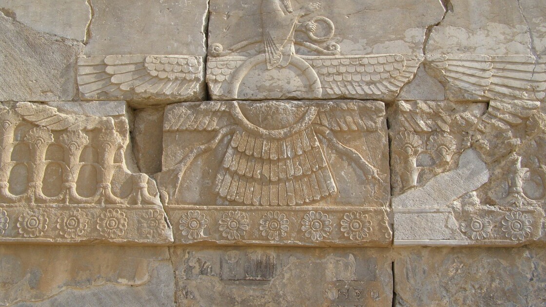 Le zoroastrisme Iran-les-7-piliers-du-zoroastrisme