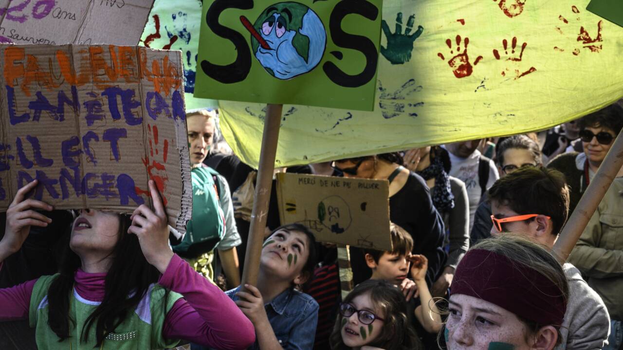 La "Marche du siècle" fait le plein pour le climat et la "justice sociale"