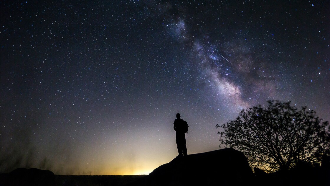 La Pollution Lumineuse Continue De Masquer Les étoiles Selon