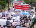 Birmanie: des milliers de manifestants protestent contre un projet de barrage soutenu par la Chine