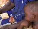 En Ouganda, un simple savon aide les habitants à prévenir le paludisme