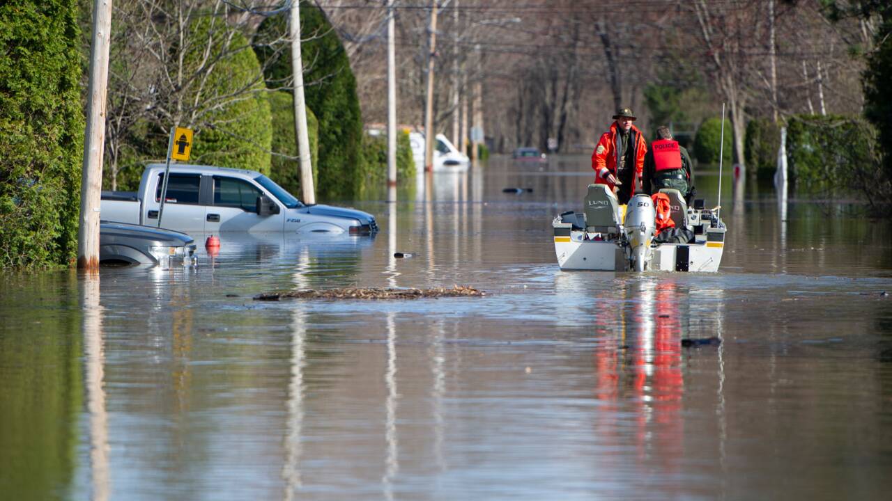 Inondations au Canada: 10.000 personnes évacuées, décrue lente en vue