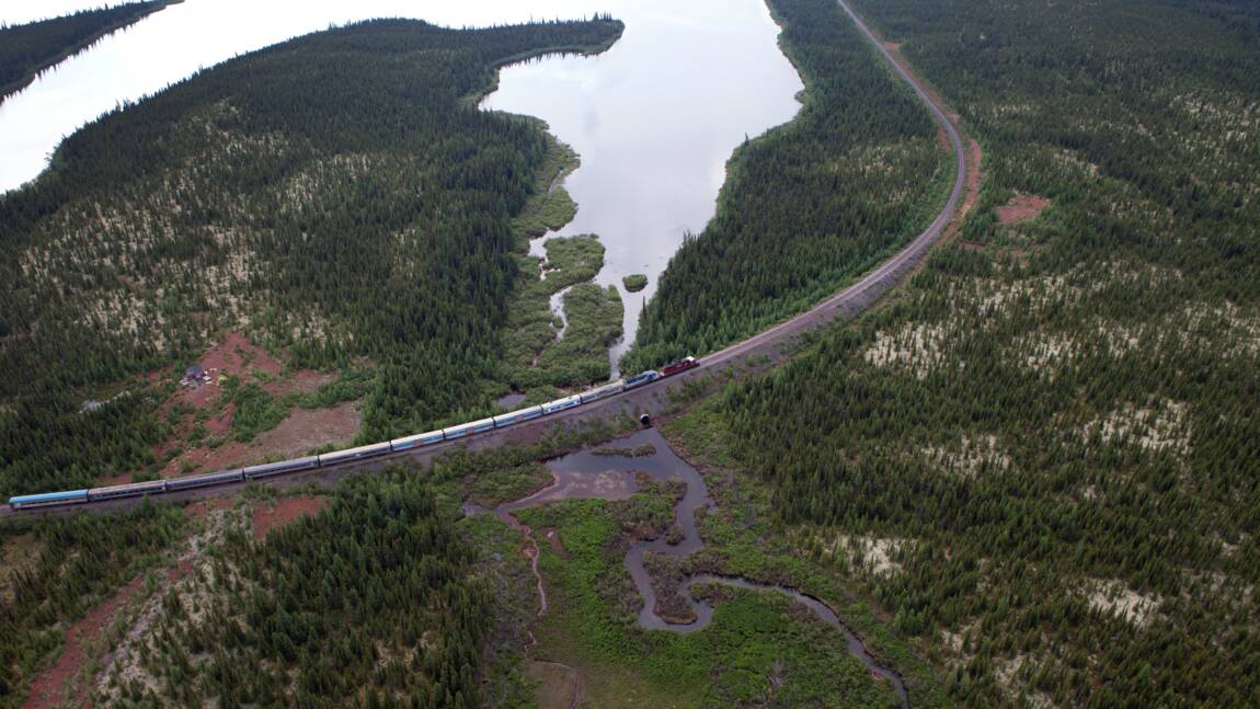 Québec : on a embarqué à bord du Tshiuetin, le premier train amérindien du Canada