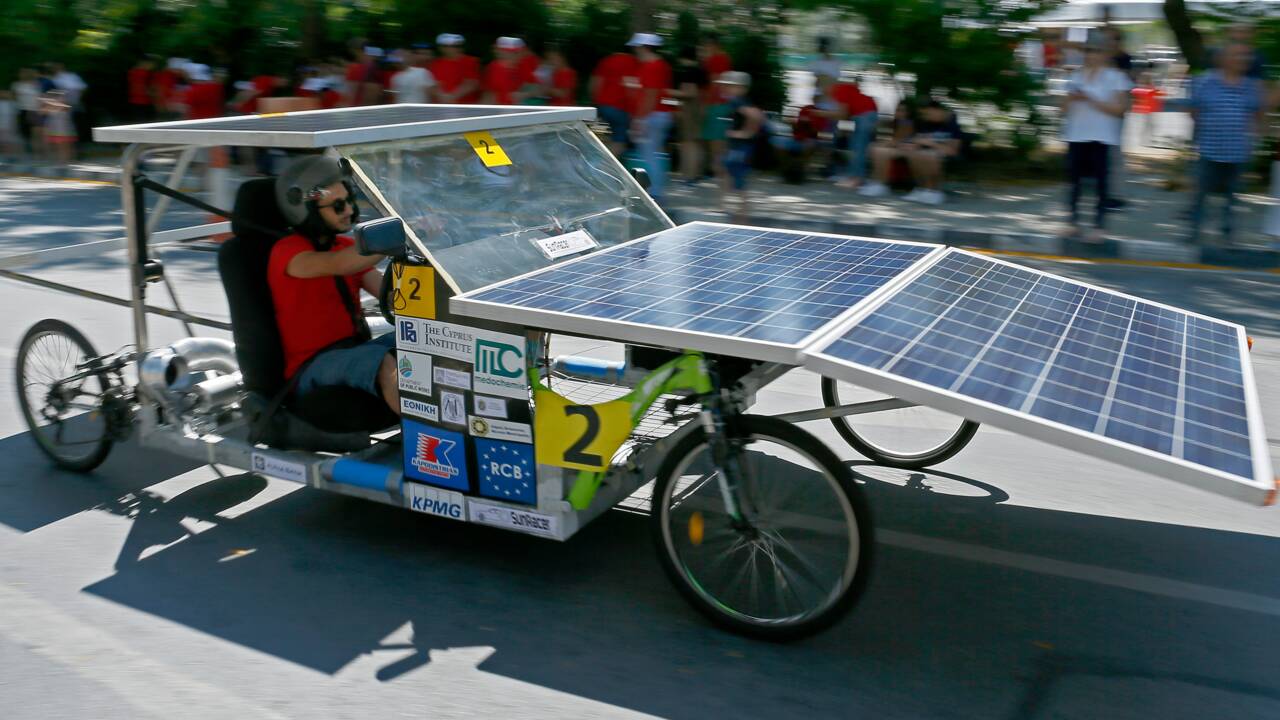 Environnement: à Chypre, une course de voitures solaires low cost