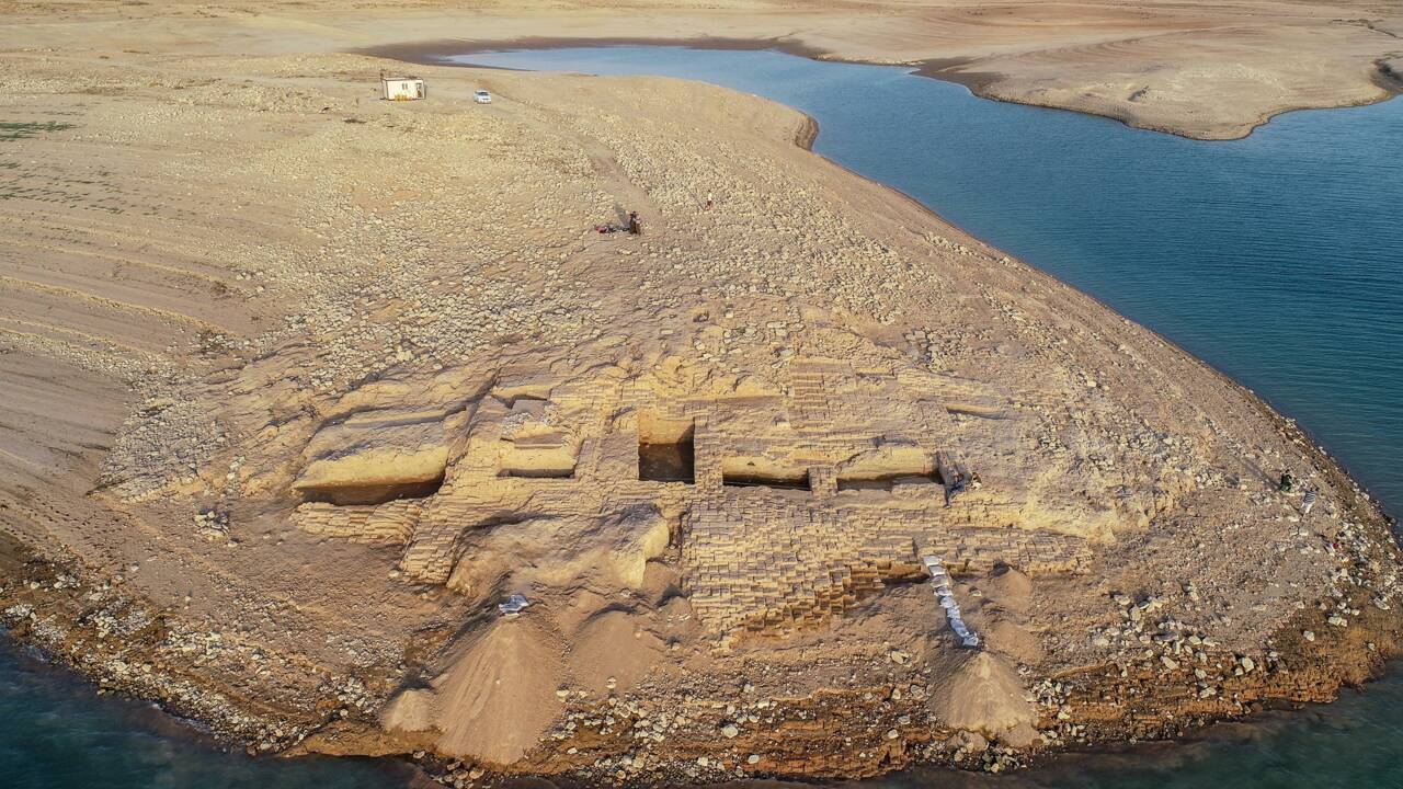 Archéologie : en Irak, un palais de plus de 3000 ans émerge d'un lac asseché