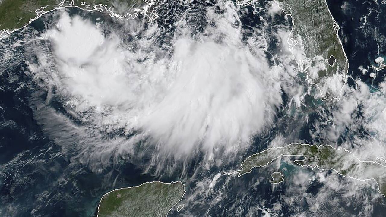 La Nouvelle-Orléans menacée par une tempête tropicale, Trump déclare l'état d'urgence