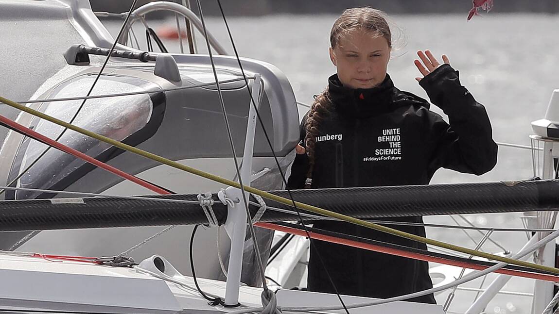 Greta Thunberg prévoit une arrivée mardi à New York à bord d'un voilier zéro carbone