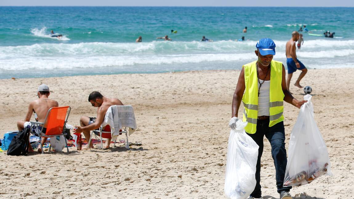Tel-Aviv et sa côte, victimes de l'addiction d'Israël au plastique