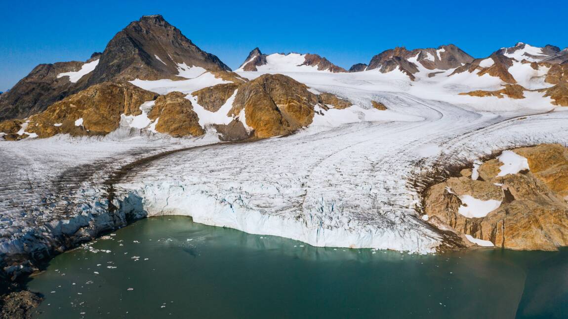 Au Groenland, la calotte glaciaire fond irrémédiablement