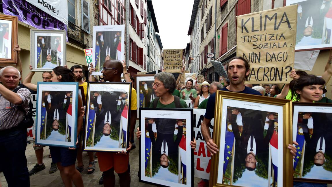 Grenoble: des scientifiques en soutien au procès d'un "décrocheur" de portrait