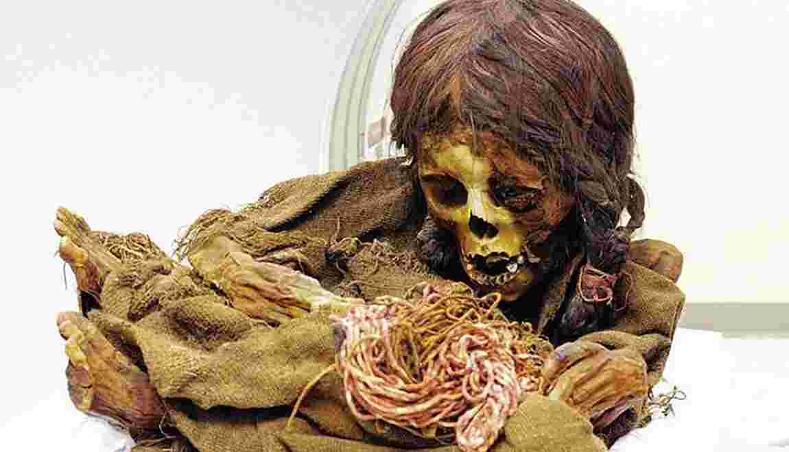 La momie d'une petite "princesse" inca vieille de 500 ans retourne en Bolivie