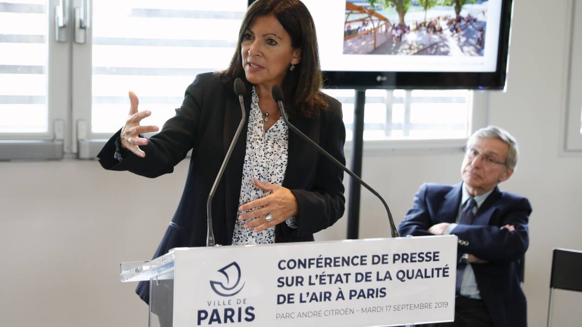 Pollution de l'air à Paris: Hidalgo veut agir contre l'automobile, les particules ultrafines sous surveillance