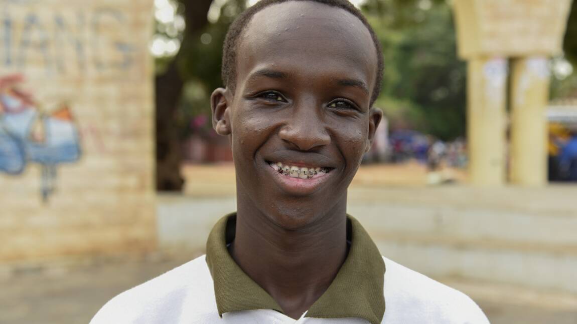 Au Sénégal, un étudiant paie d'une mâchoire fracturée son combat pour le climat