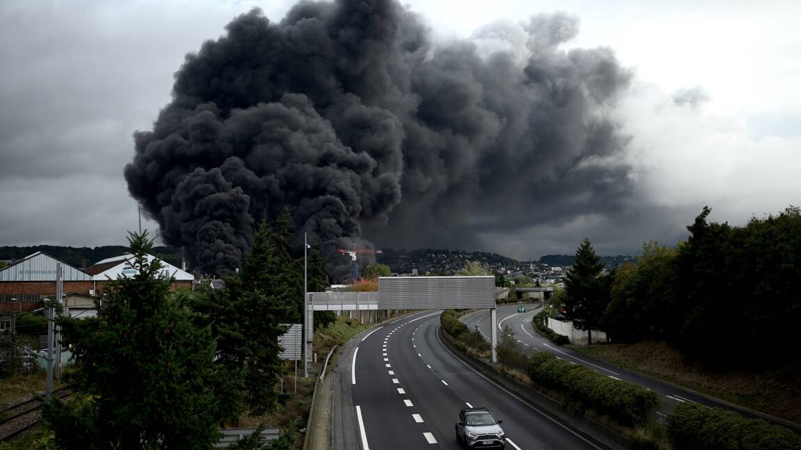 Lubrizol mis en examen pour les dégâts environnementaux causés par l'incendie de Rouen