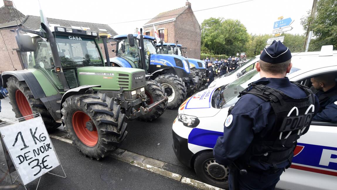 Les agriculteurs manifestent leur détresse sur les routes de France