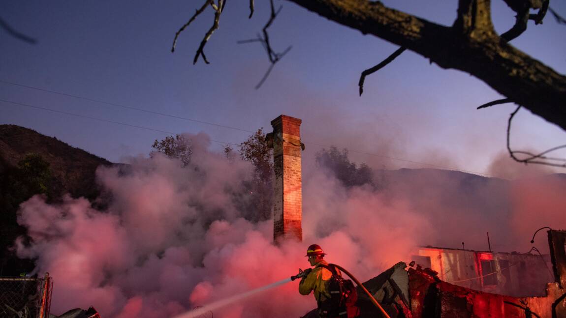 Nouveaux départs de feu en Californie, où les évacuations préventives évitent le pire