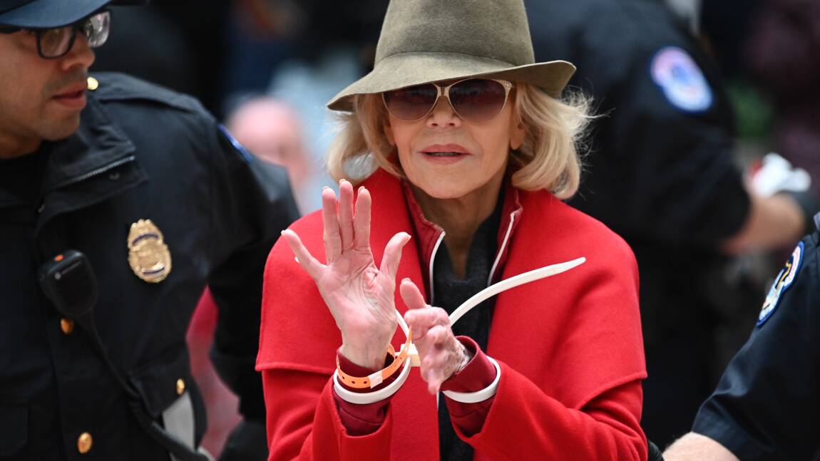 Jane Fonda (encore) arrêtée en protestant contre le changement climatique à Washington