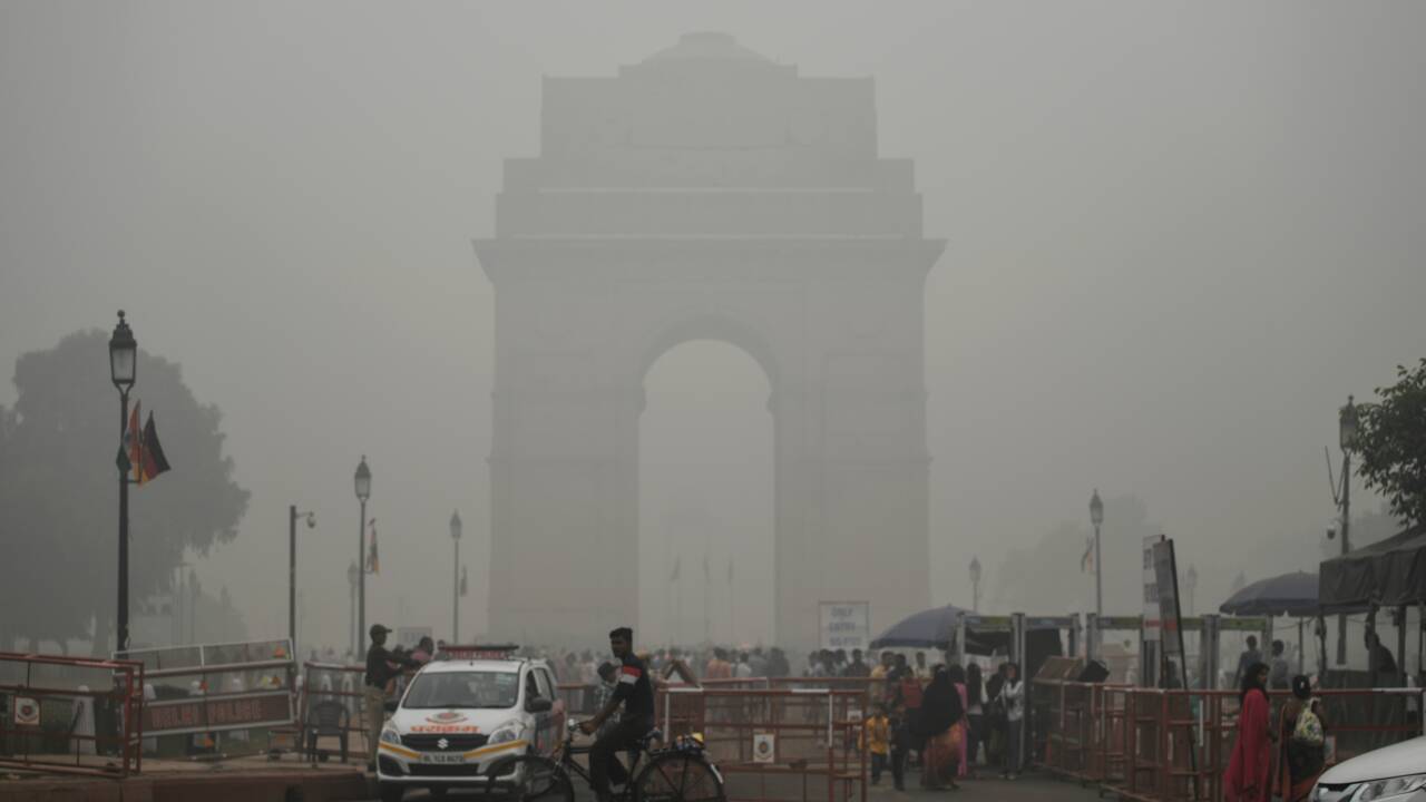 Delhi etouffe dans un brouillard de pollution