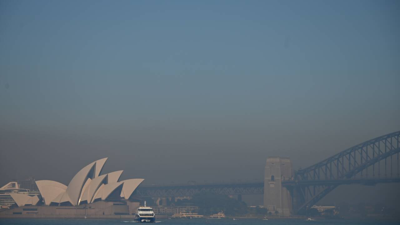 Incendies en Australie: Sydney enveloppée dans un brouillard toxique
