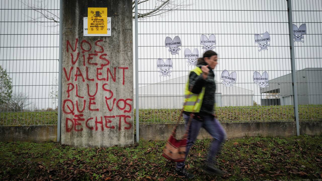 Alsace: manifestation pour le déstockage des déchets dangereux du site Stocamine