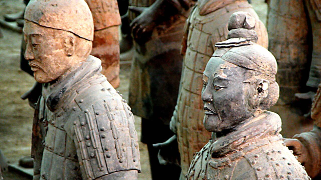 200 nouveaux guerriers de l'armée de terre cuite exhumés en Chine