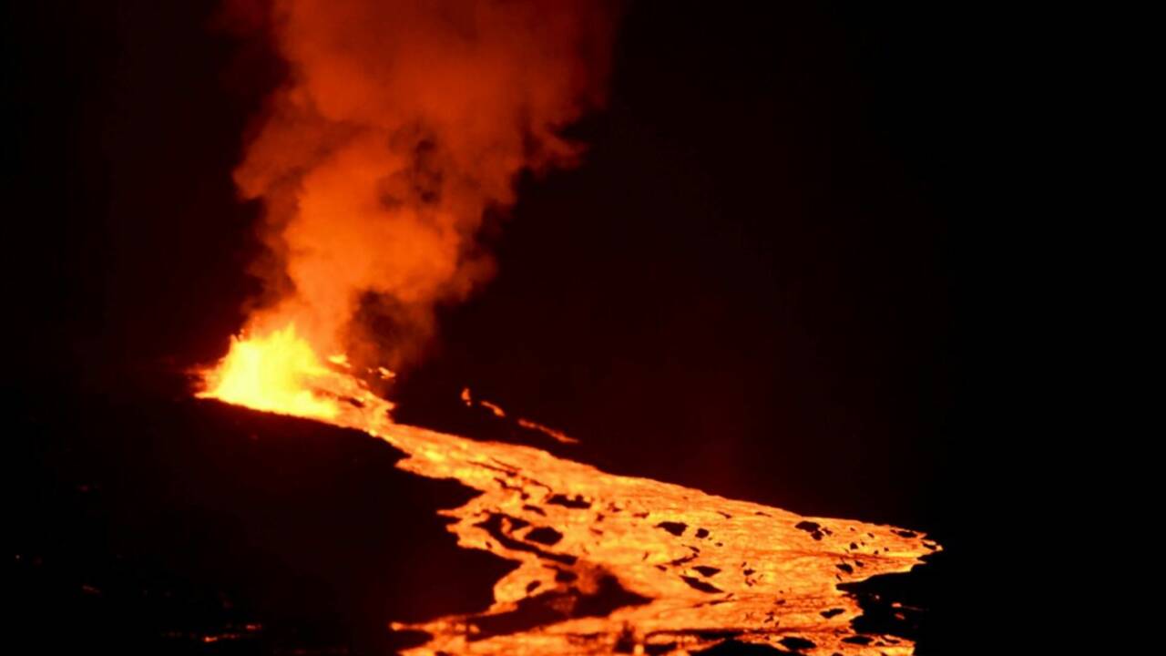 Equateur: éruption du volcan La Cumbre sur une île inhabitée des Galapagos