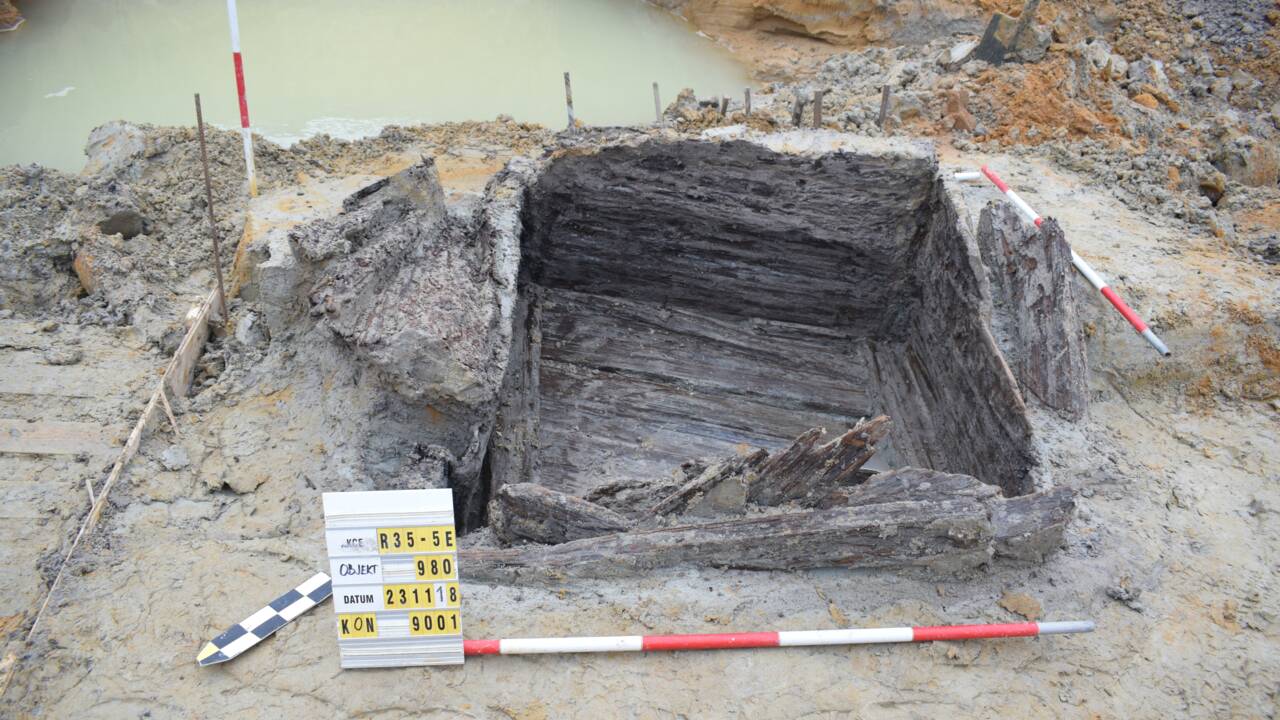 Des archéologues annoncent avoir découvert le plus ancien puits en bois du monde en République tchèque