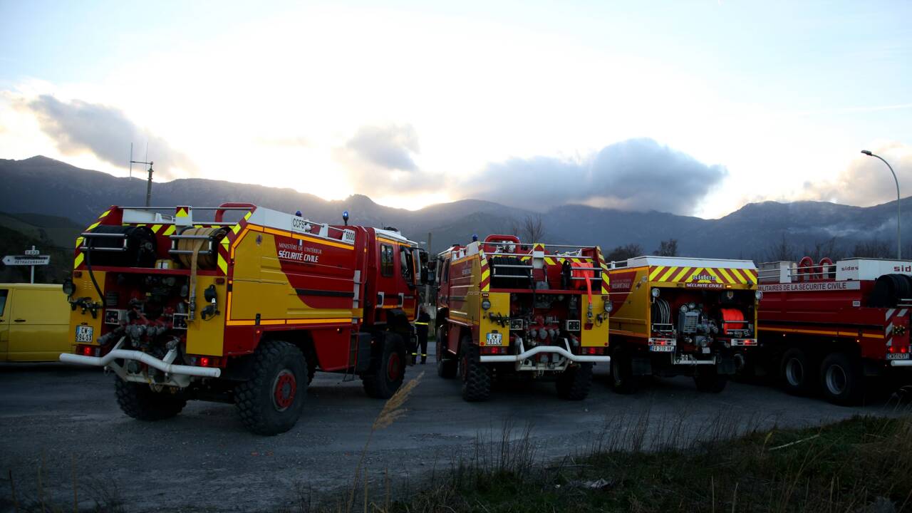 Plusieurs incendies en Corse, toujours en vigilance orange pour vent violent