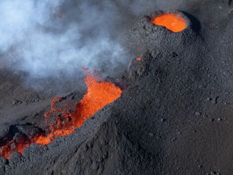 La Réunion : les photos de la première éruption 2020 du Piton de la Fournaise.