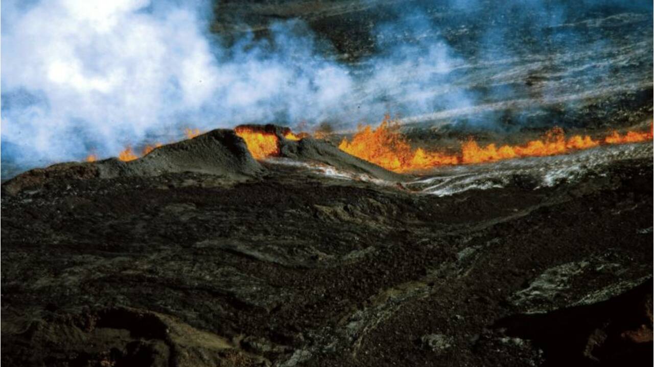 Un randonneur découvre des bombes larguées en 1935 sur un volcan de Hawaii