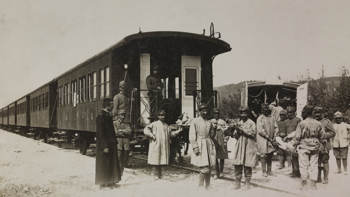 Le train sanitaire, des conflits du XIXe siècle au TGV du ...