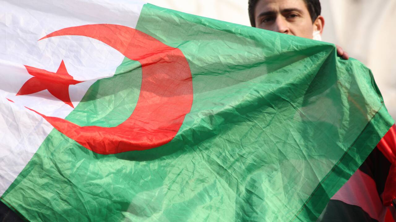 Alger instaure une journée de la mémoire pour dénoncer les "crimes du colonialisme"