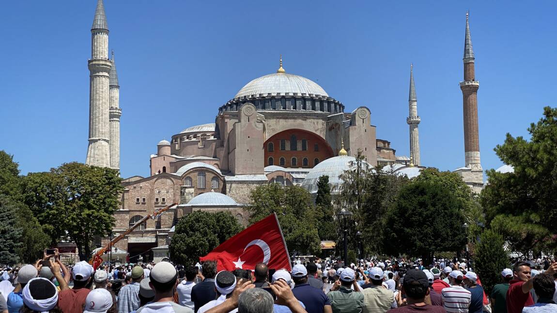 turquie la premiere priere musulmane a sainte sophie a rassemble plusieurs milliers de personnes geo fr