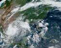 L'ouragan Douglas menace Hawaï, Hanna rétrogradé en tempête tropicale