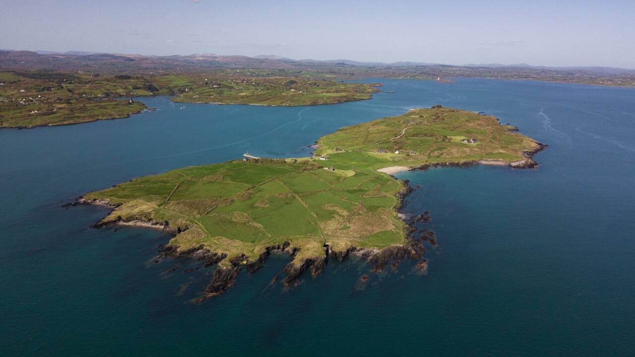 Irlande : il s'achète une île de rêve à plus de 5 millions d'euros... sans l'avoir jamais vue