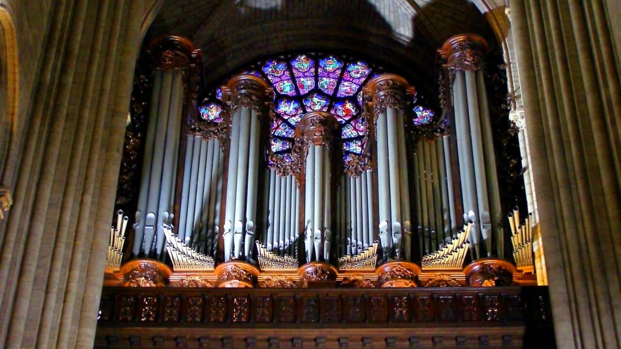 Notre-Dame de Paris : la dépose du grand orgue débute ce lundi