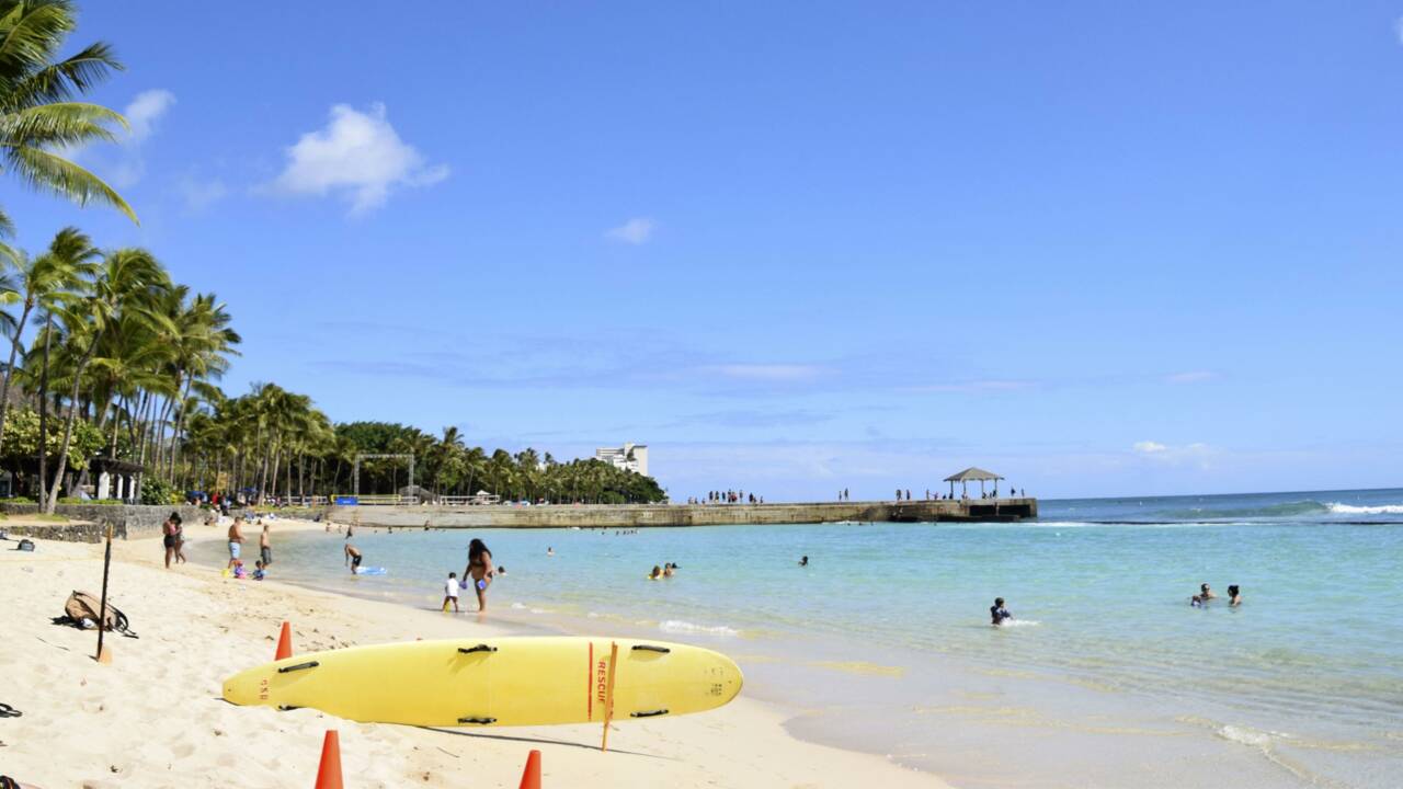 Hawaï pourrait créer des « bulles de villégiature » pour les touristes en quarantaine