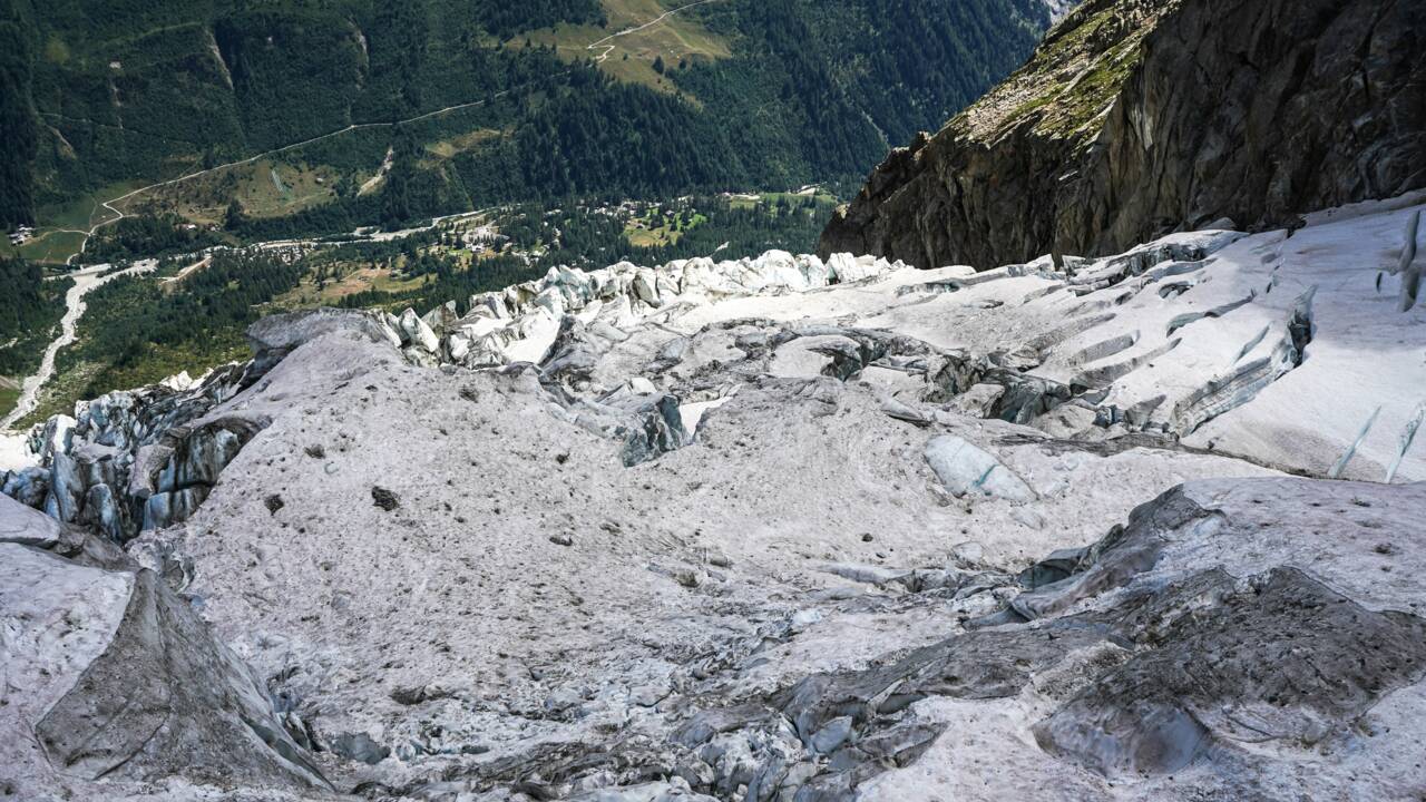 Mont Blanc: fin de l'alerte au glacier italien de Planpincieux