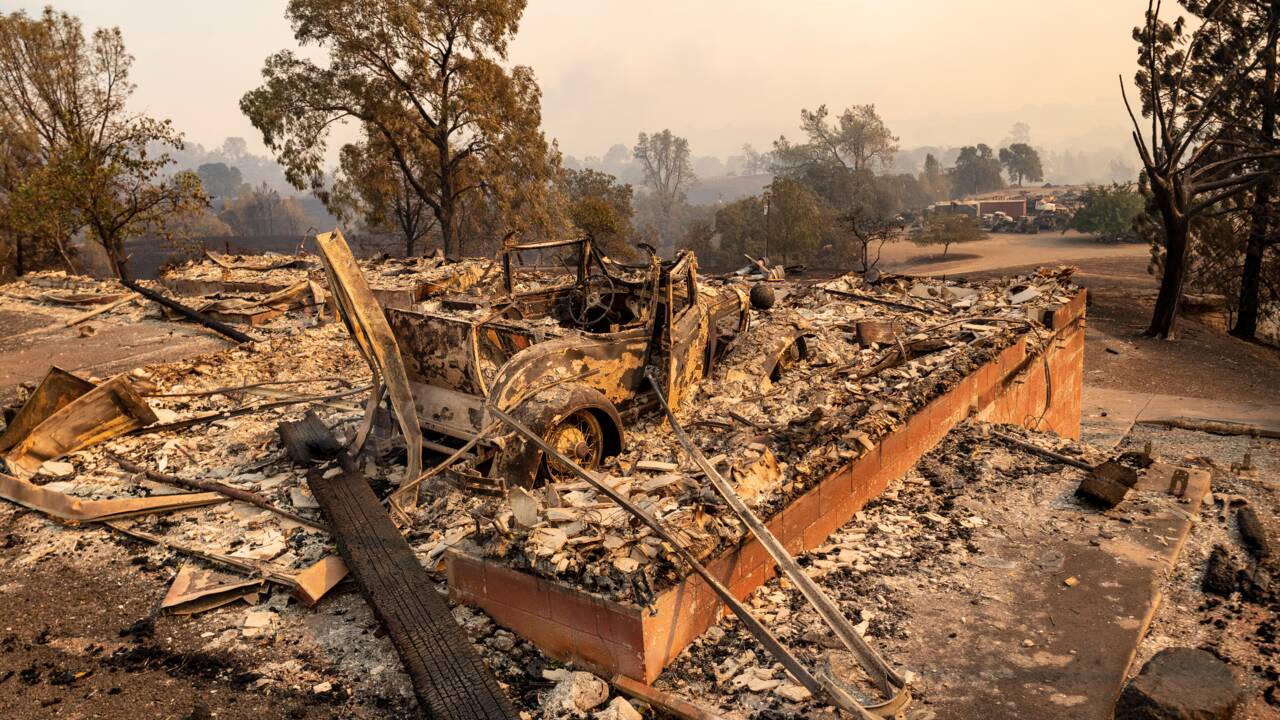 Multiples incendies en Californie, des milliers de personnes fuient