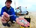 À la chasse aux microplastiques sur le littoral aquitain